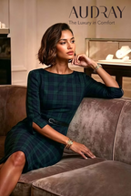 GINGER - dark green tartan mididress with 3/4 sleeves